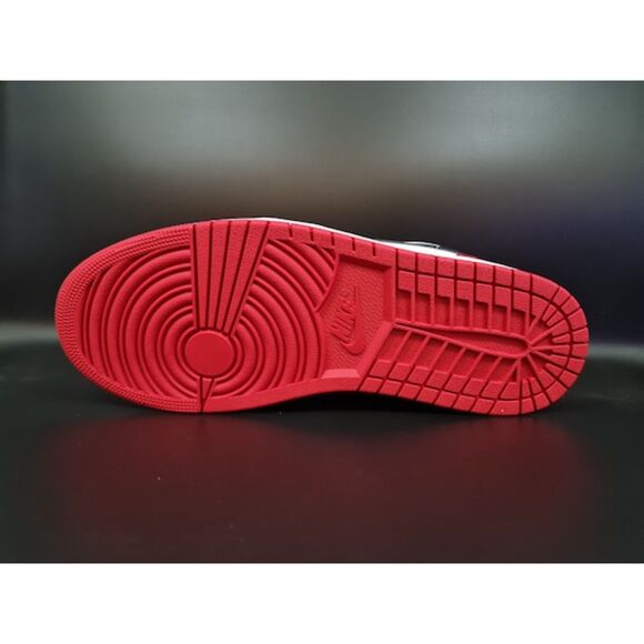 Jordan 1 Low Bred Toe 2.0. SIZE 11 553558-161 main image 6